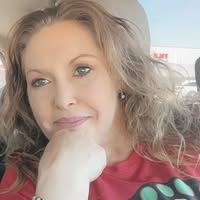 Player review avatar - Amanda K.